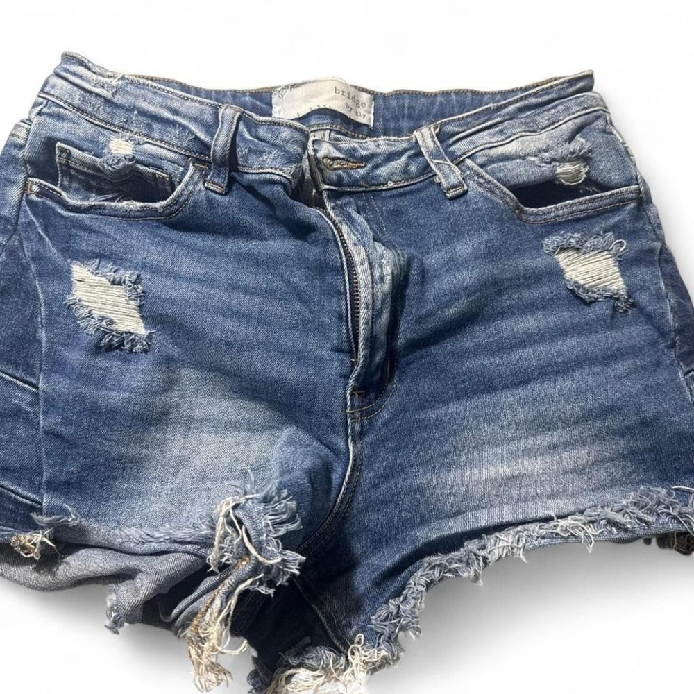 Bridge by Ely Women Blue Distressed Denim Shorts High Rise Cutoff Frayed Hem